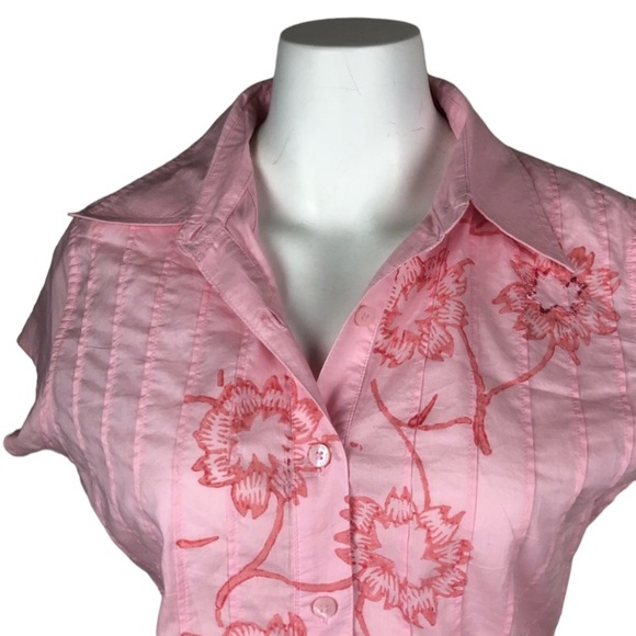 Guess Jeans short sleeve button down shirt… - Picture 3 of 5